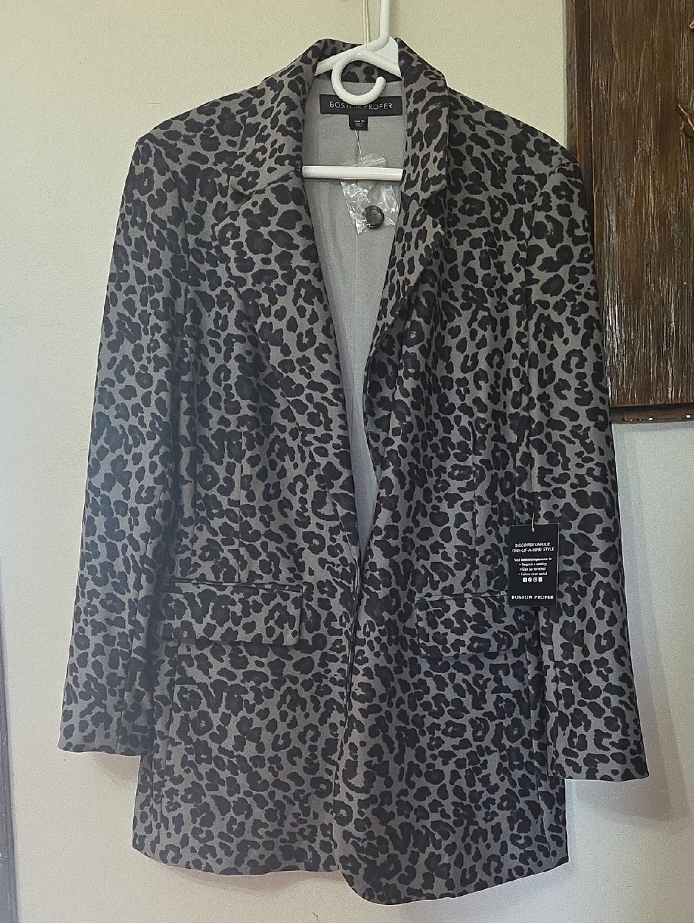 Boston Proper Nwt Grey Leopard Print Women's Blazer